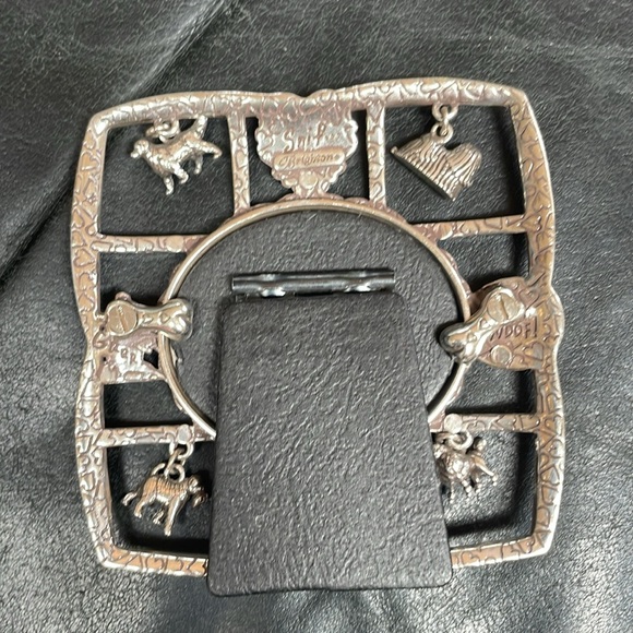 Brighton Snif… Silvertone Dogs Picture Frame - Picture 12 of 12